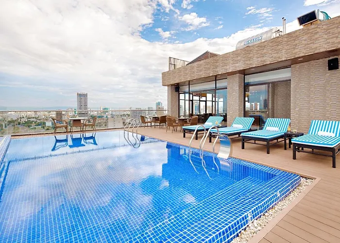 Diamond Beach Hotel